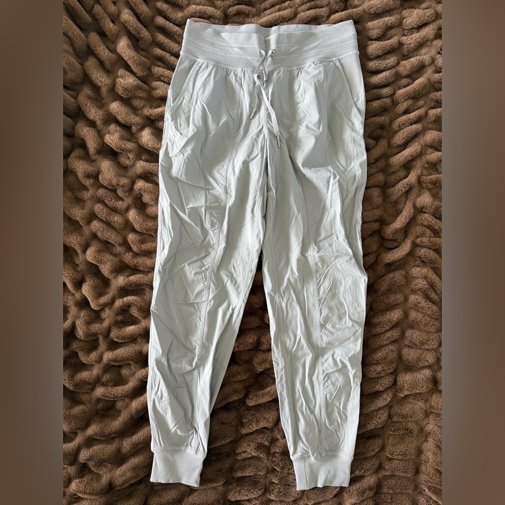 Lululemon Dance Studio Mid-Rise Jogger **full length—size 6